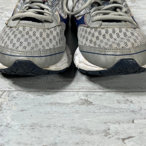 Mizuno Wave Dynasty Athletic Shoes Unisex W 7.5 M 5.5 Gray Running Athleisure - Picture 3 of 9